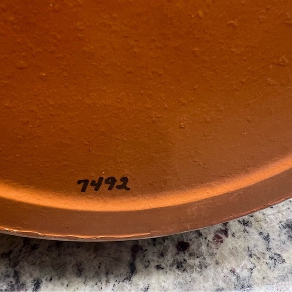 Vintage Artist Marrero Signed Green and Cream Mosaic Platter - Picture 5 of 5